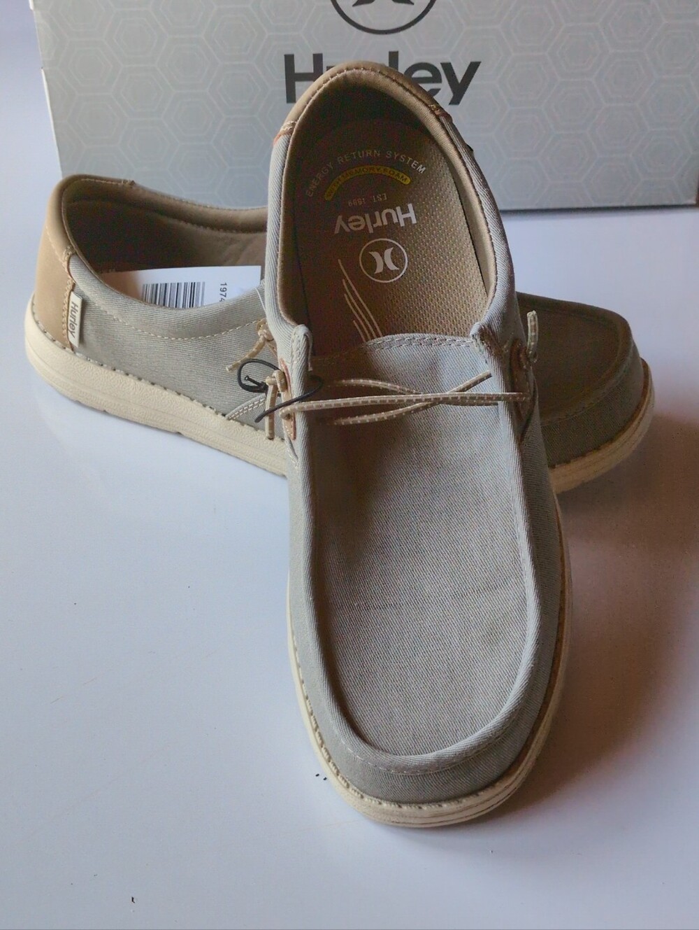 NIB Hurley Nesota Tan Gray  Slip On Mens Shoes Sz 10